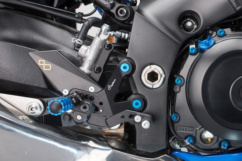 R Version Rear Sets for Suzuki Naturale